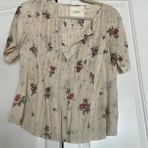 Maeve Anthropologie pleated top. US 4.
